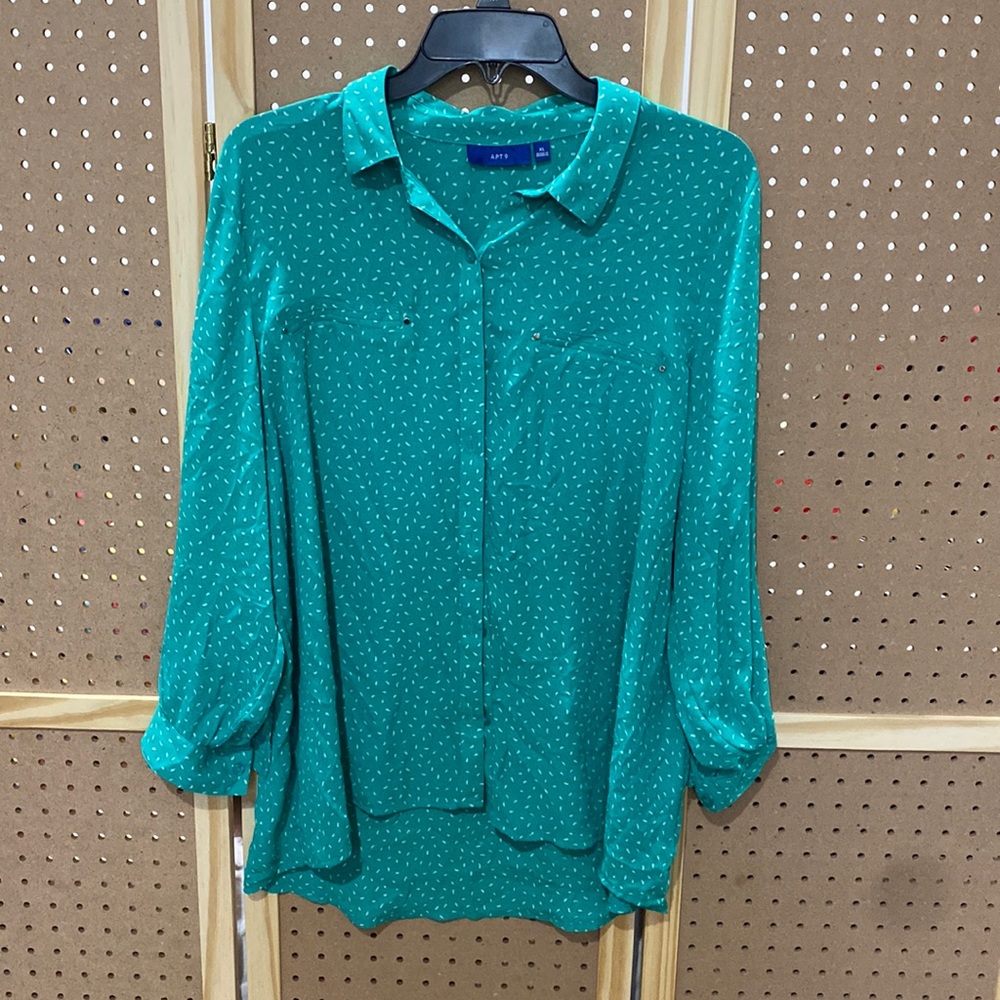 Apt 9 blouse